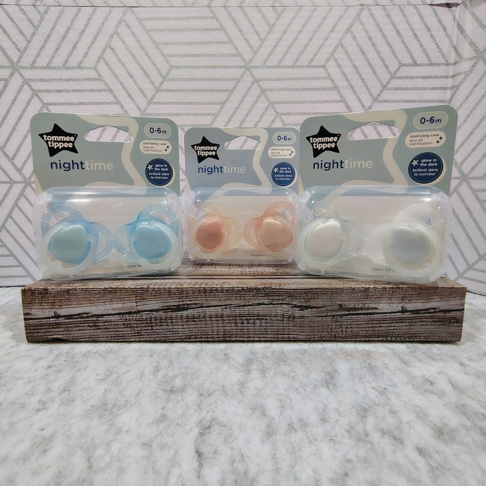 Tommee Tippee Nighttime Glow Pacifiers 0–6M BPA Free LOT OF 3 (6 Total) NEW - Picture 5 of 5